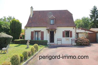 Maison traditionnelle - 95 m² - 7 pièces