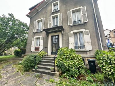 Maison - 129 m² - 6 pièces