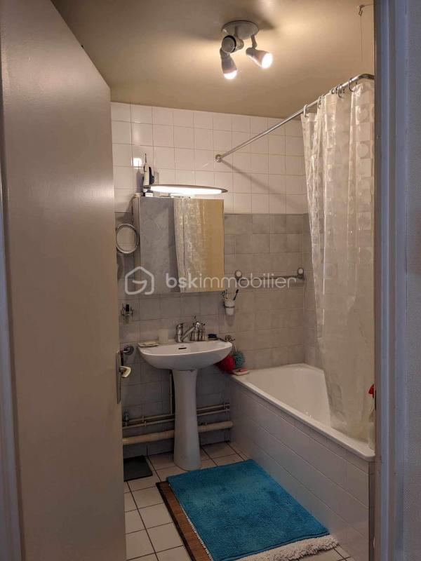 Studio - 25 m² - 1 pièce