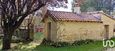 Maison - 209 m² - 7 pièces