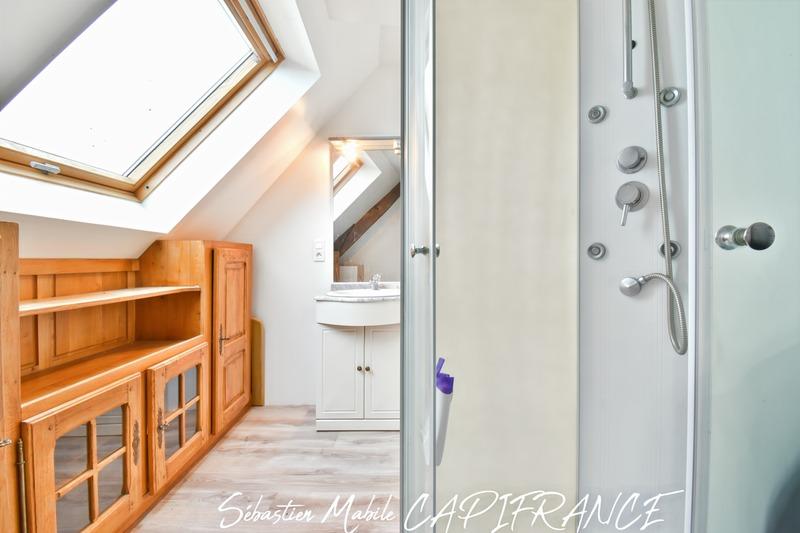 Maison en pierre - 126 m² - 6 pièces