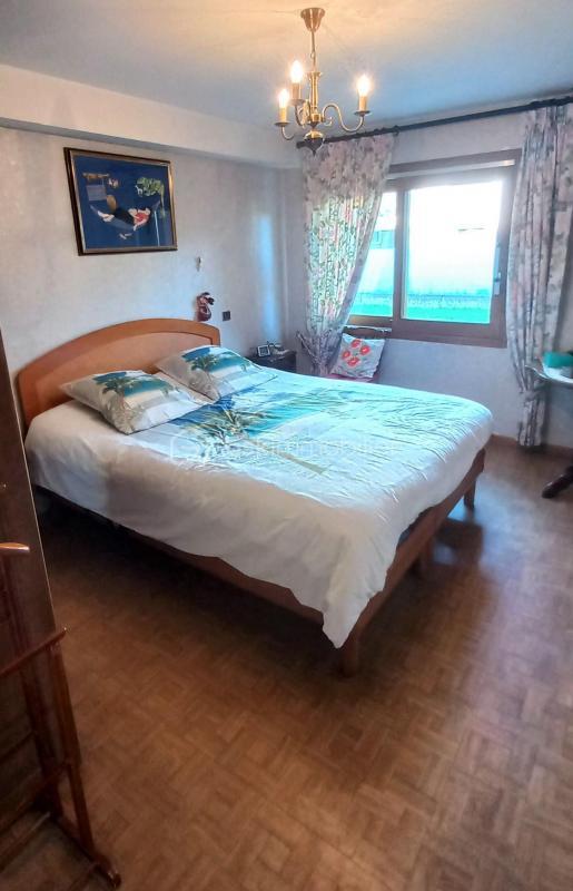 Maison traditionnelle - 160 m² - 6 pièces