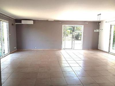 Maison traditionnelle - 173 m² - 5 pièces