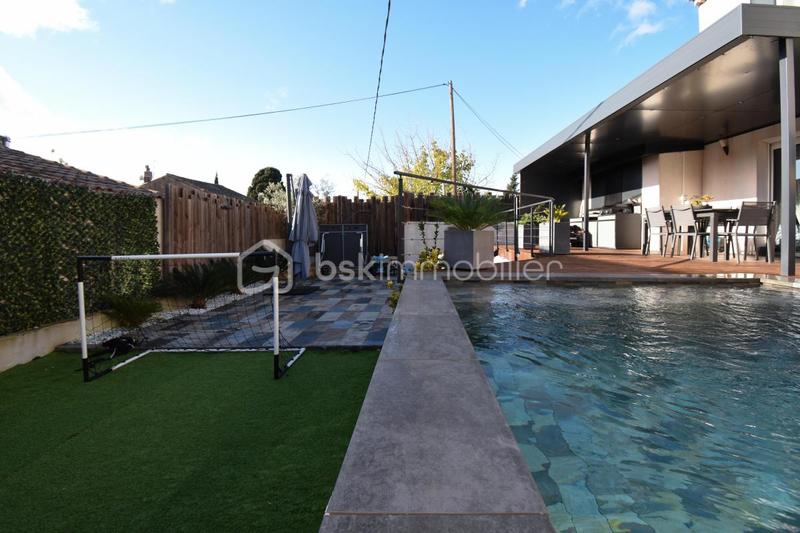 Maison - 101 m² - 4 pièces