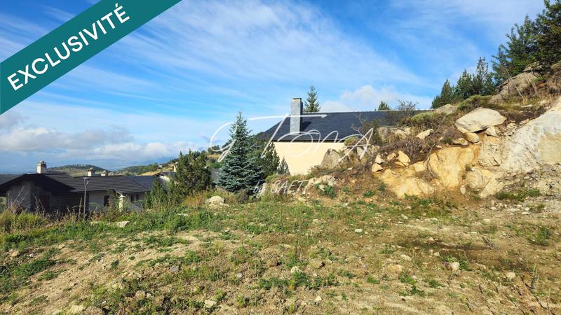 Terrain - 708 m²