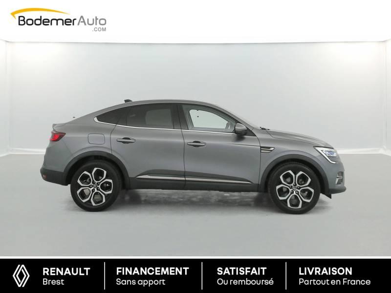 Renault Arkana E-Tech hybride 145 - 22 Techno