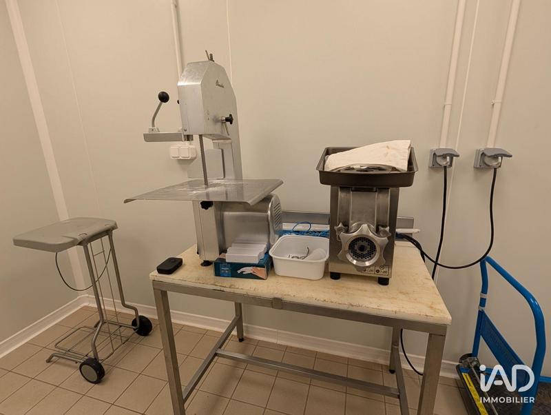 Local commercial - 190 m²