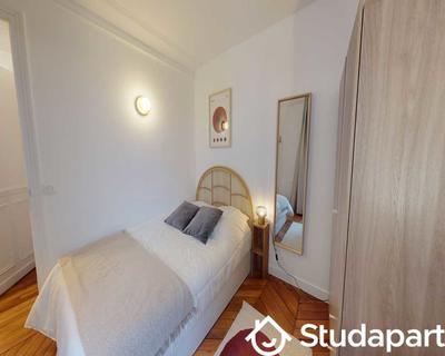 Chambre - 50 m² - 1 pièce