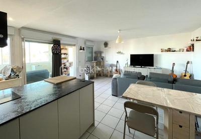 Appartement - 66 m² - 3 pièces