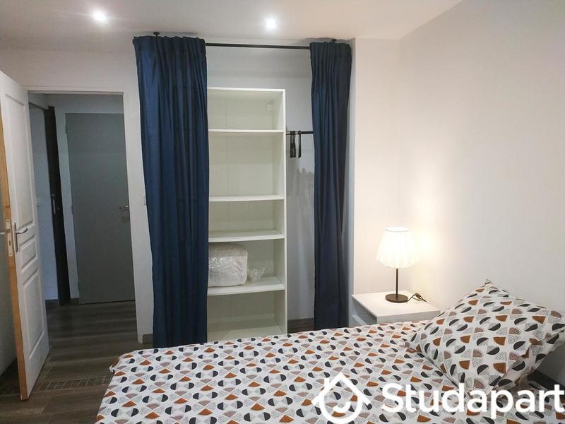 Chambre - 10 m² - 1 pièce