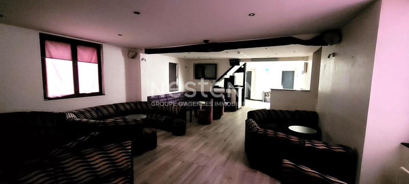 Fonds de commerce - 200 m²