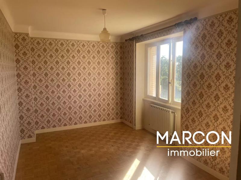 Maison - 104 m² - 6 pièces