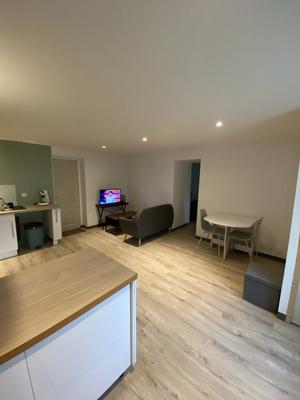 Maison - 152 m² - 2 pièces