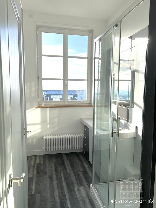 Appartement - 124 m² - 5 pièces