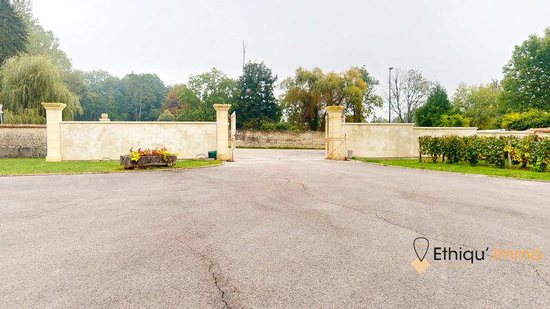 Manoir - 347 m² - 6 pièces