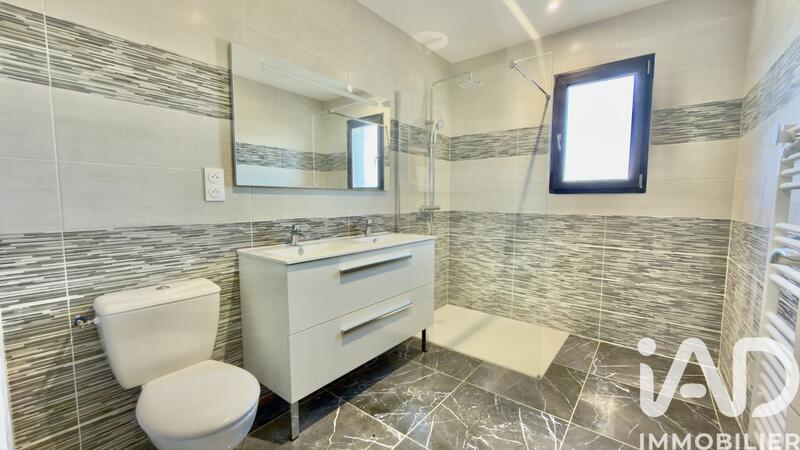 Maison - 101 m² - 4 pièces