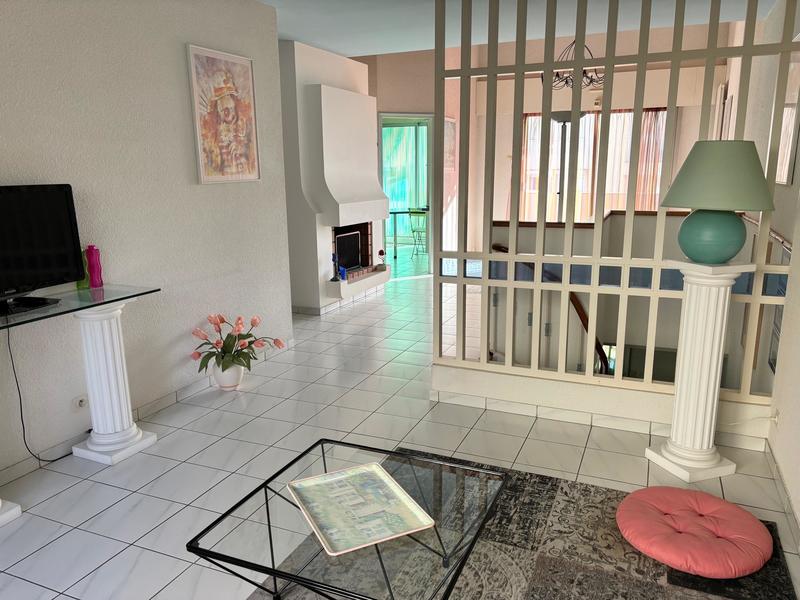 Maison - 133 m² - 6 pièces