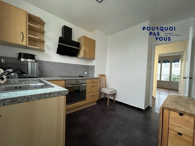 Appartement - 70 m² - 4 pièces