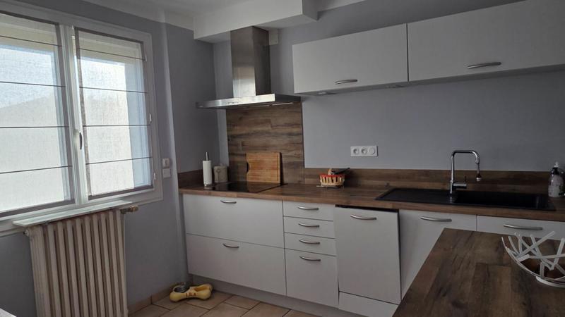 Maison - 83 m² - 4 pièces