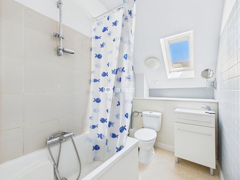 Maison - 95 m² - 4 pièces