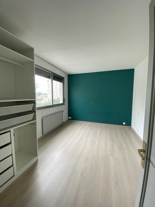 Appartement - 160 m² - 7 pièces