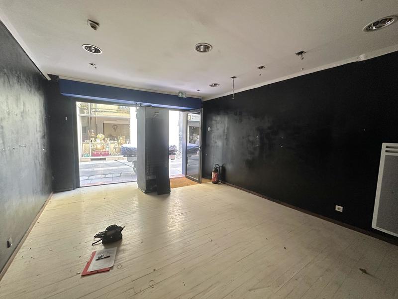 Local commercial - 38 m² - 2 pièces