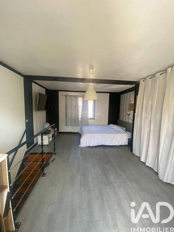 Maison - 89 m² - 6 pièces