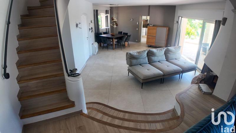 Maison - 186 m² - 6 pièces