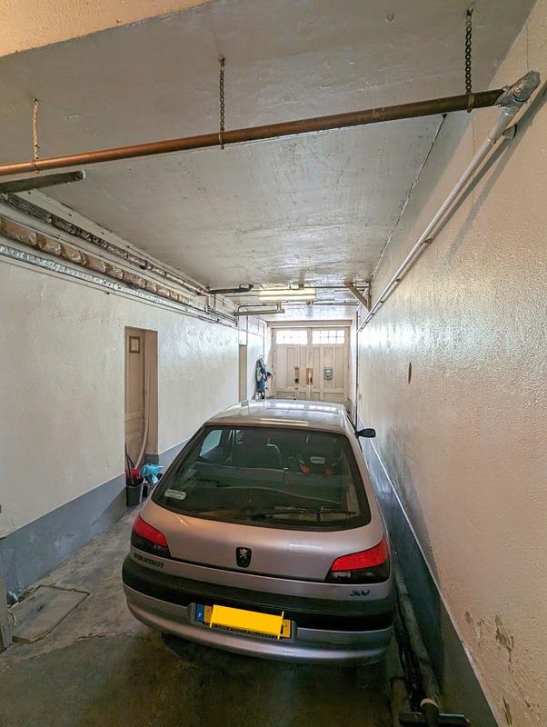 Maison de ville - 218 m² - 6 pièces