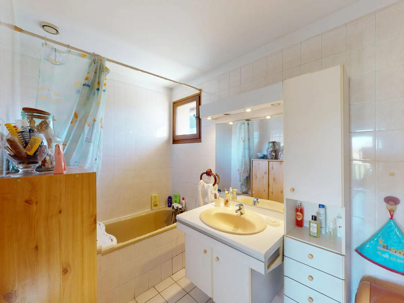 Maison - 84 m² - 4 pièces