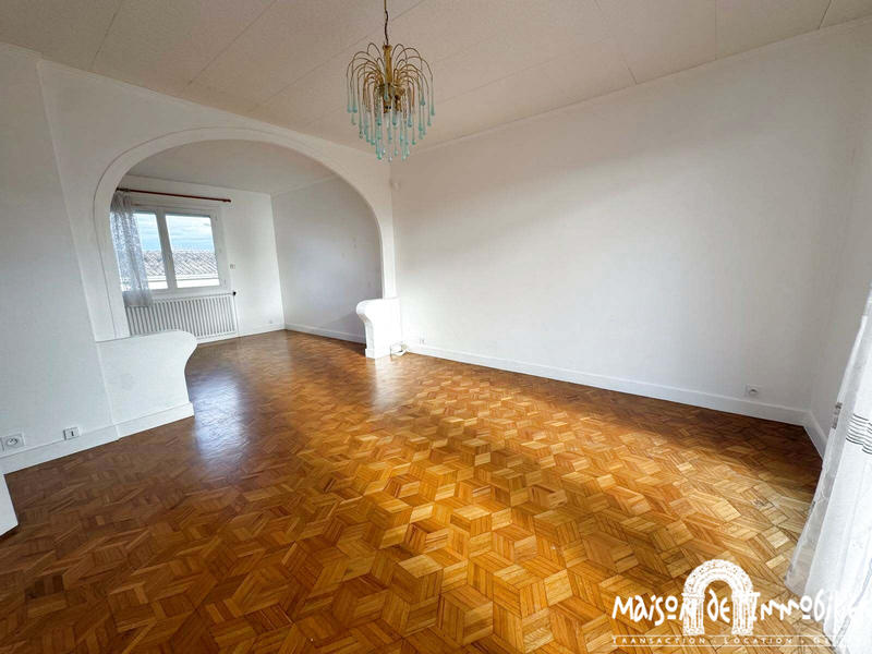 Maison - 107 m² - 5 pièces