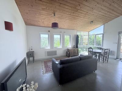 Maison - 187 m² - 6 pièces