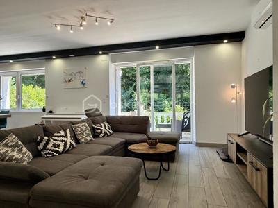 Maison - 134 m² - 5 pièces