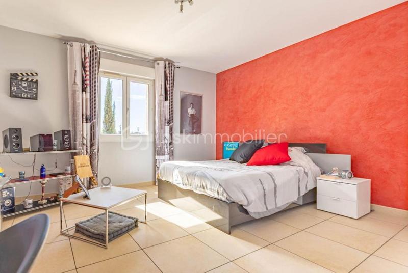 Maison - 136 m² - 4 pièces