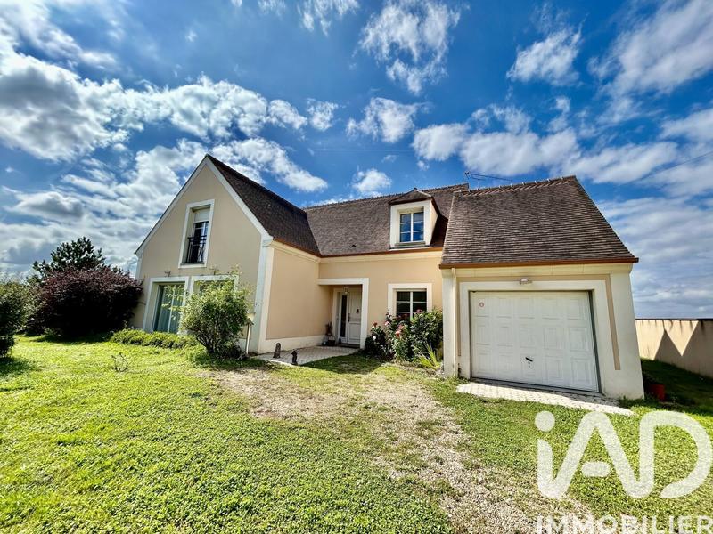 Maison - 205 m² - 5 pièces