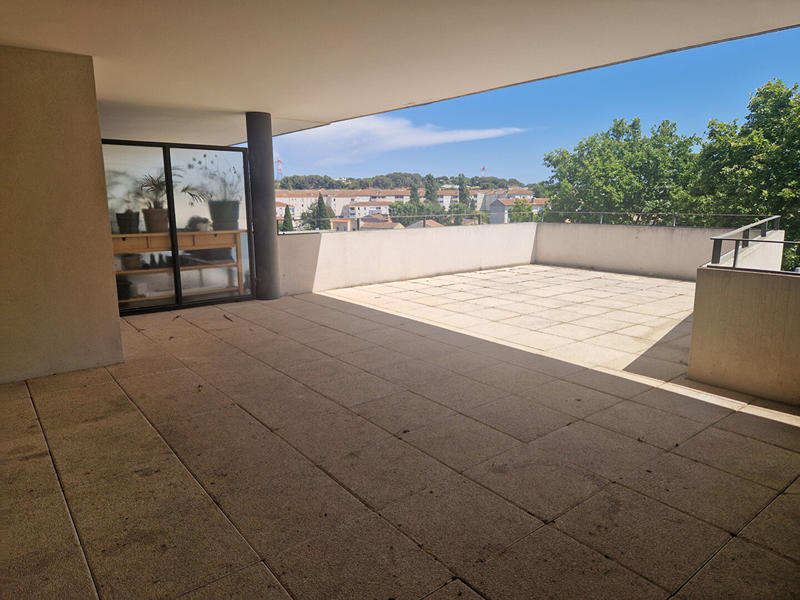 Appartement - 75 m² - 4 pièces