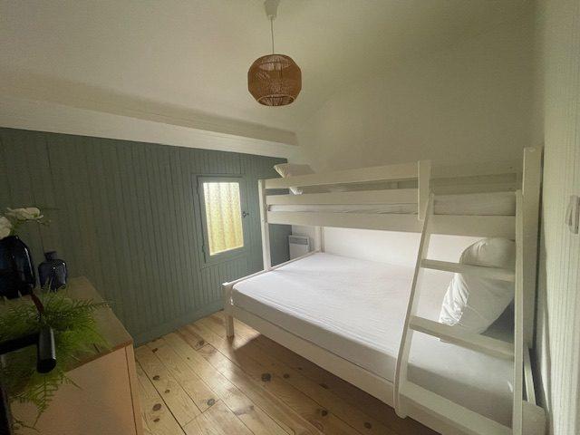 Appartement - 90 m² - 4 pièces