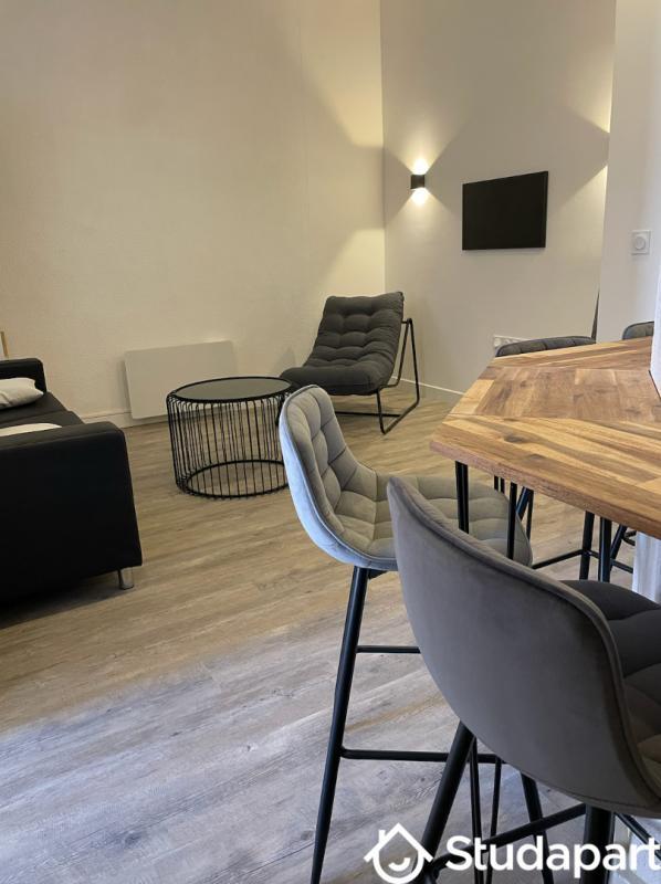 Chambre - 18 m² - 1 pièce