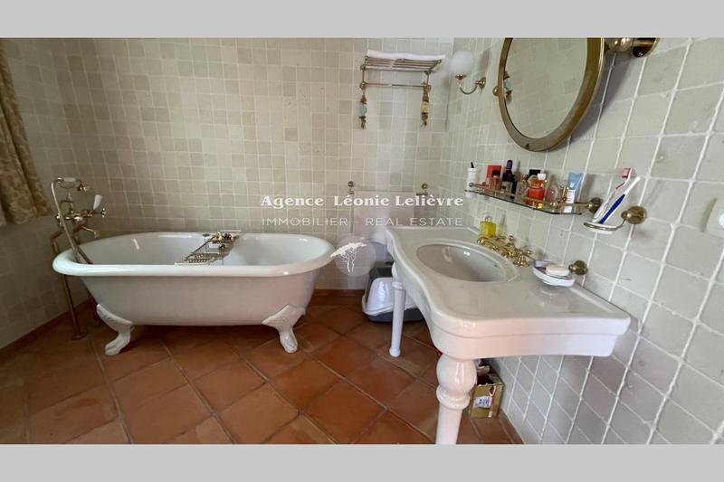 Villa - 140 m² - 4 pièces