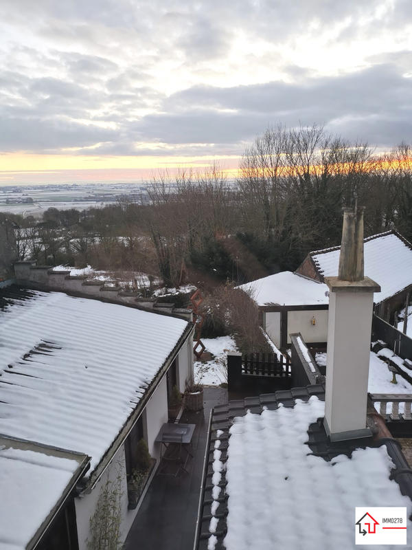 Maison - 96 m² - 4 pièces