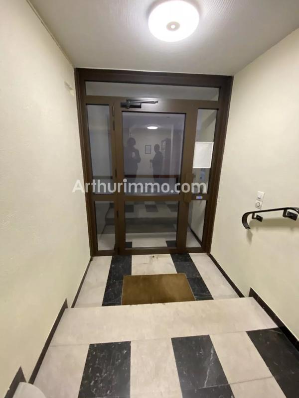 Appartement - 82 m² - 3 pièces