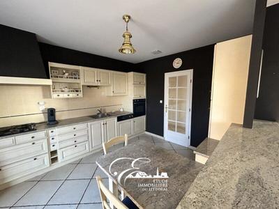 Maison - 141 m² - 4 pièces