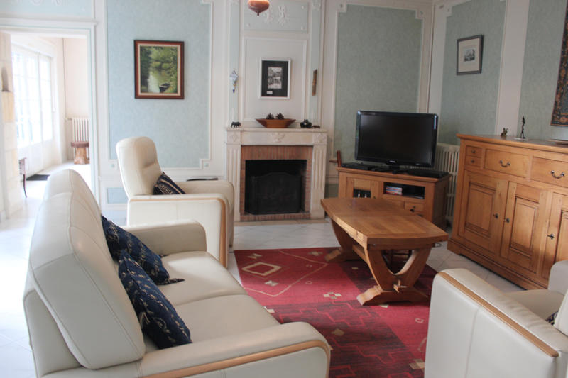 Maison de village - 240 m² - 7 pièces