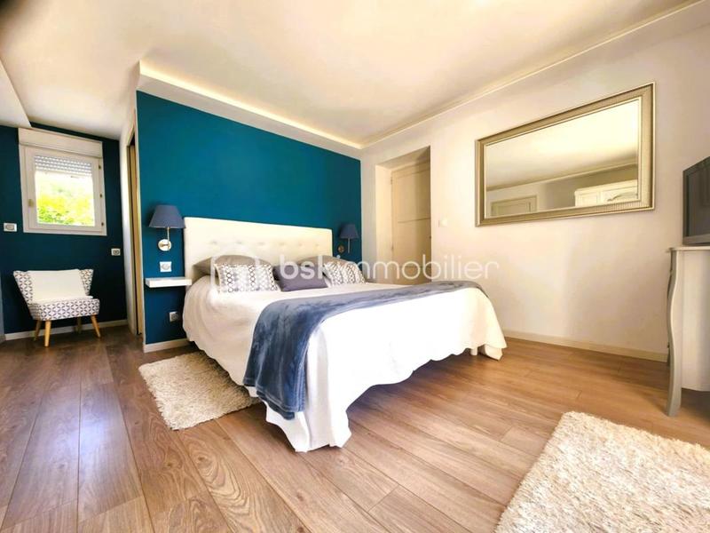 Villa - 160 m² - 5 pièces