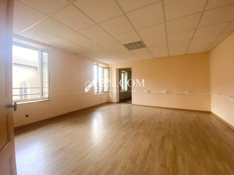 Maison - 152 m² - 2 pièces