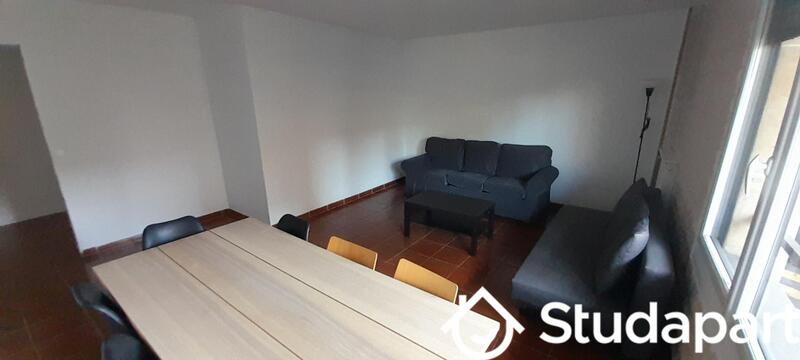 Chambre - 12 m² - 1 pièce