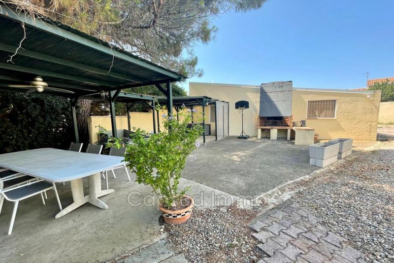 Villa - 295 m² - 8 pièces