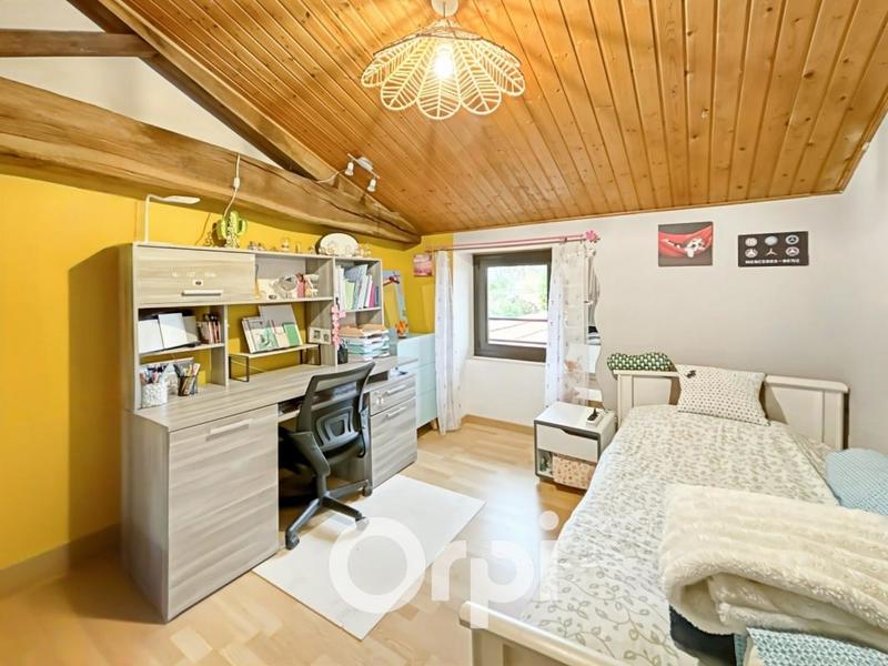 Maison - 102 m² - 4 pièces