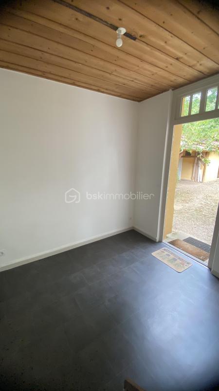 Maison - 158 m² - 8 pièces