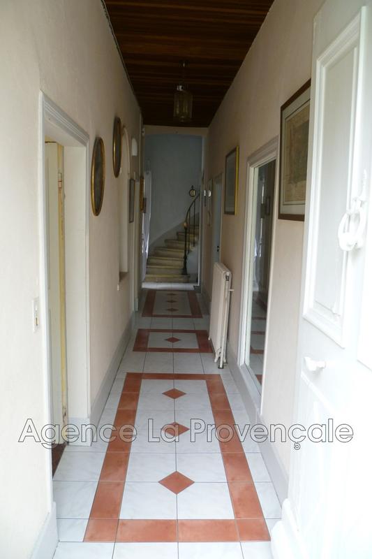 Demeure - 460 m² - 15 pièces